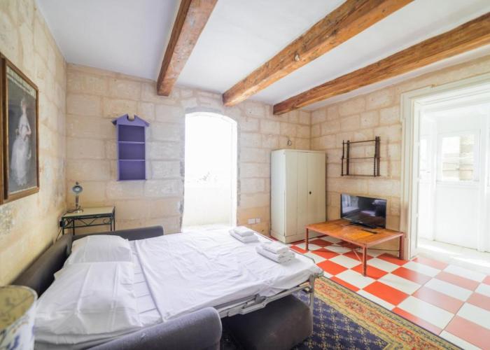 PCG - Valletta typical Townhouse