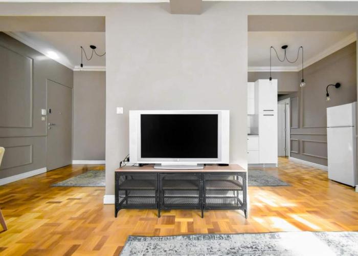 2bdr Luxury On Prime Location