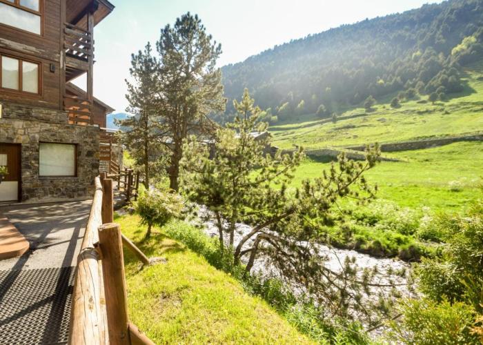 Tranquilidad en plena Natura HUT 7996