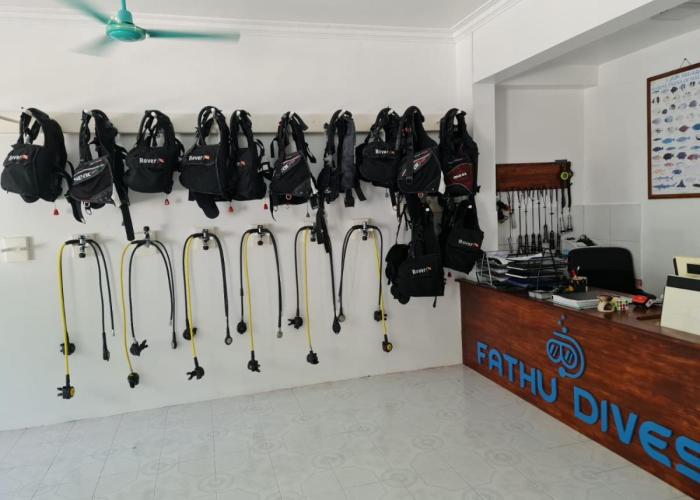 Antares Dhangethi & Spa