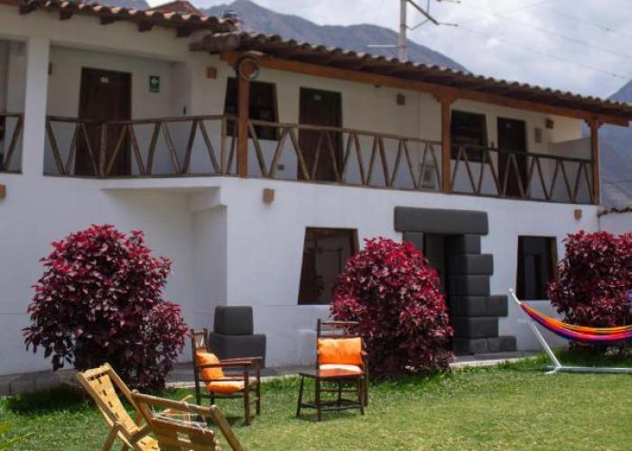 Hana'q Hostel en el Valle sagrado, junto al rió Vilcanota