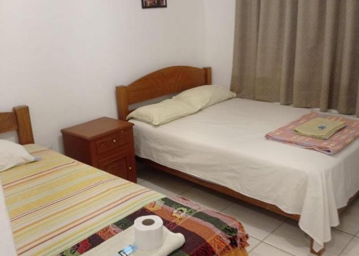 HOSTAL PARIS