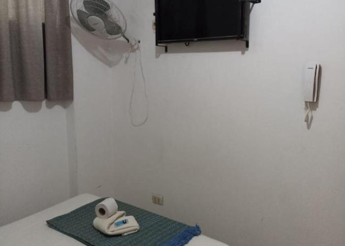 HOSTAL PARIS