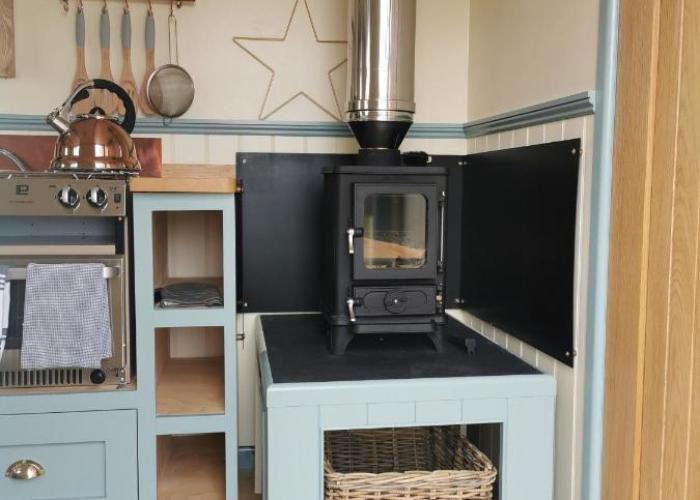 Toms Hut and Robins Rest Shepherd Huts near Wadebridge