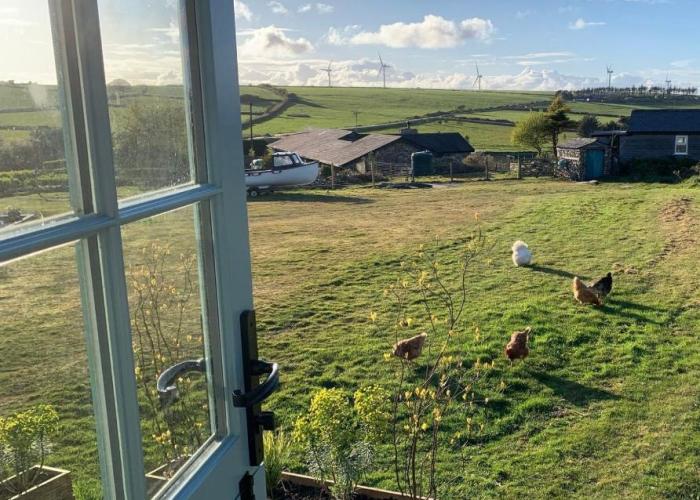 Toms Hut and Robins Rest Shepherd Huts near Wadebridge