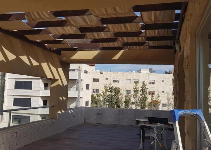 Penthouse overlooking Jordan valley