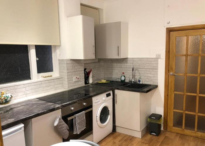 Modern Apartment in Twickenham Highstreet