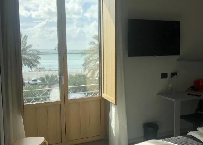 Drepanon, prospettive sul mediterraneo B&B
