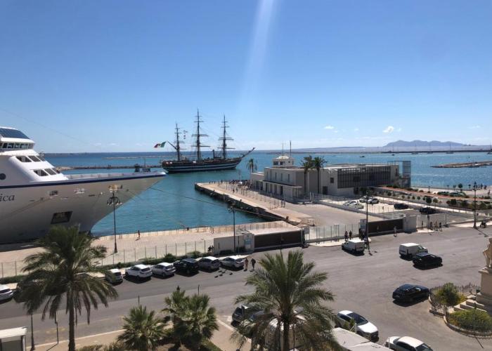 Drepanon, prospettive sul mediterraneo B&B