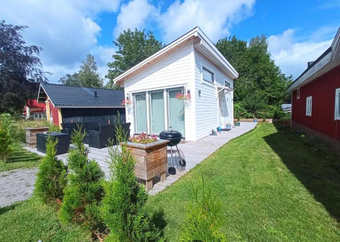 Attefallshus säng 160 bäddsoffa 160