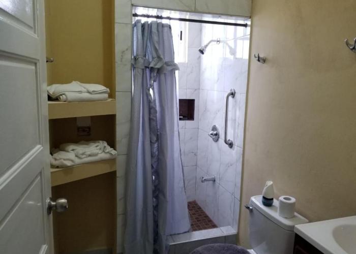 Royal View Apartment Plus
