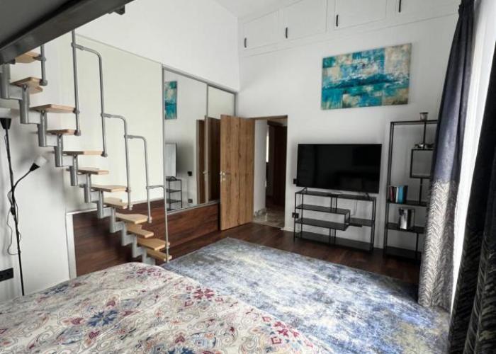 R&B Apartments