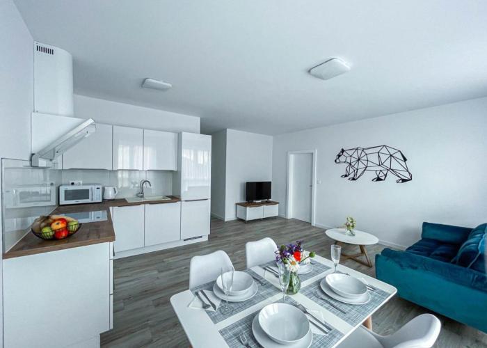 LAWIS Apartments