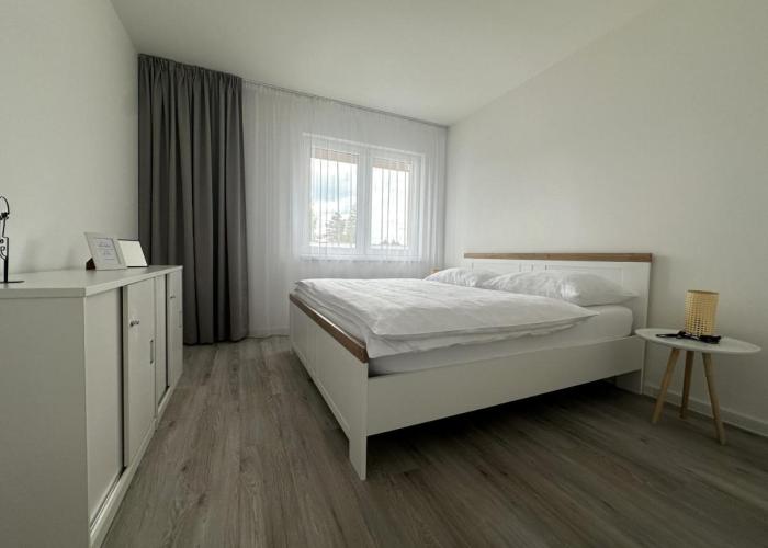 LAWIS Apartments