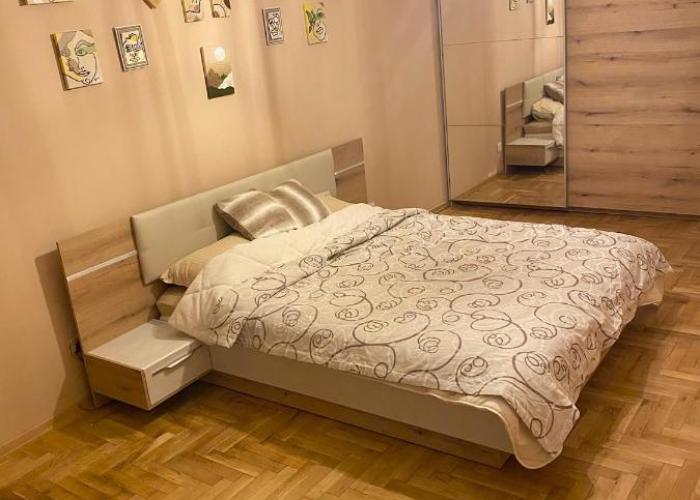 Spacious Apartment next to South Park Просторен Апартамент до Южен Парк Top Location