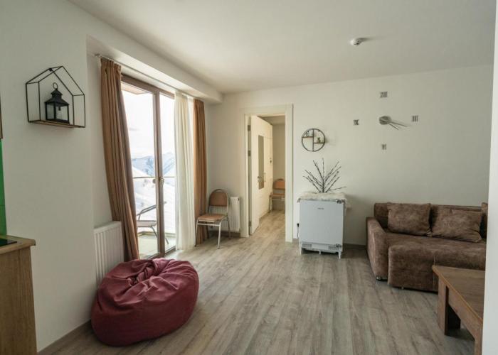 Double Room in New Gudauri, Loft 2, 247