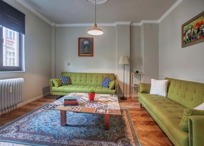 Sofia center, Shishman street bijou