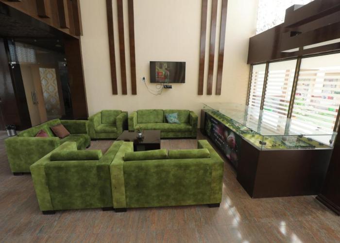 Meera Madhav Resort