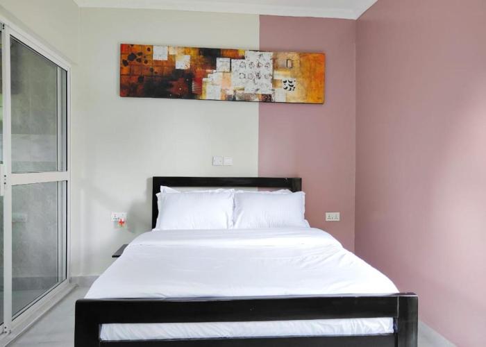 MILIMANI DRIVE LIVING I LUXE FURNISHED UNITs