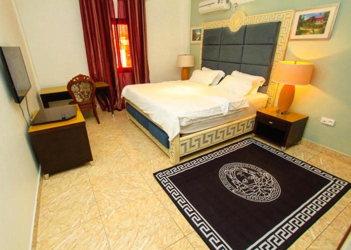 Convivium Home Hotel