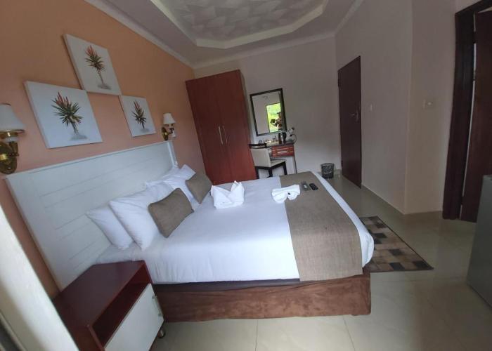 Top Stay Inn