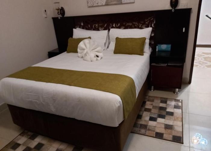 Top Stay Inn