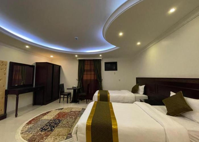 Golden Vision Hotel