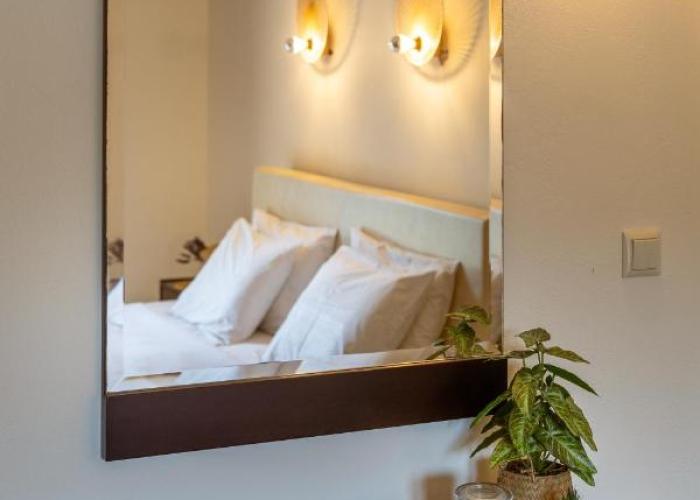 Aiora Suites