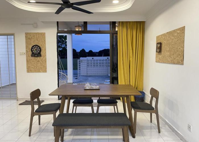 8min Port Dickson beach 17pax Pet Friendly