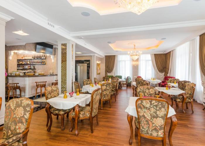 GREGORY Hotel Chisinau