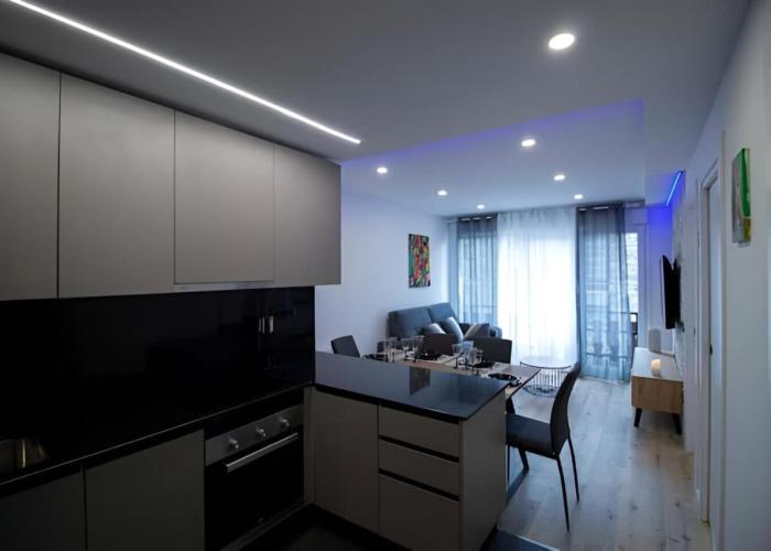 Apartamento Moderno a 5 min del Funicamp, 1-2