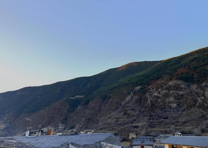 Apartamento a 5 min del funicular de Encamp , 3-3