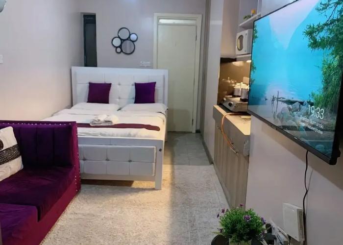 Lux Suites Mattlet Studio Apartments TRM