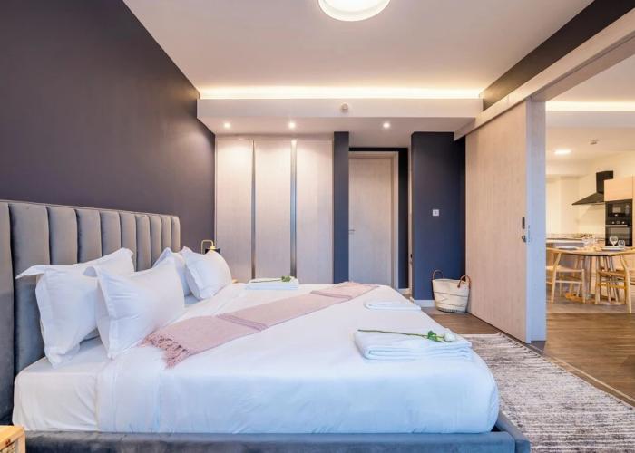 Capital 2 Bed Olive Tree Line By YourHost
