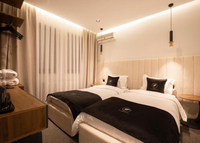 Plaza Boutique Hotel
