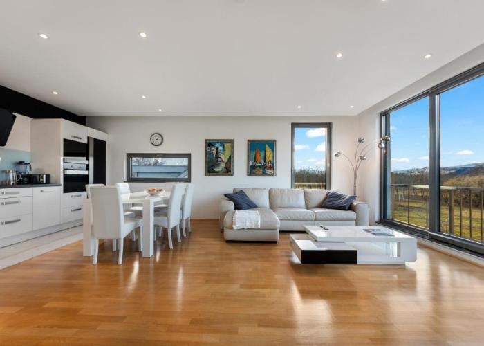 Contemporary apartment with rooftop terrace in Maribor