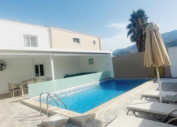 Villa Oniro walking distance to the beach and to Georgioupolis center