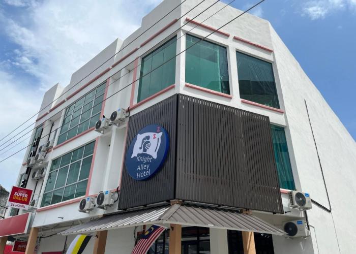 Knight Alley Hotel