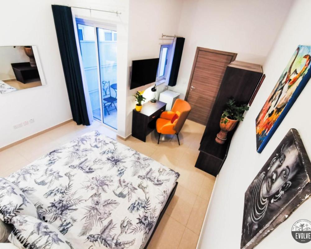 фото Evolve Coliving Guesthouse