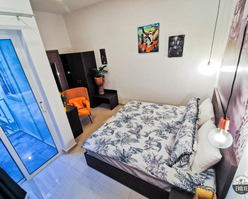 фото Evolve Coliving Guesthouse