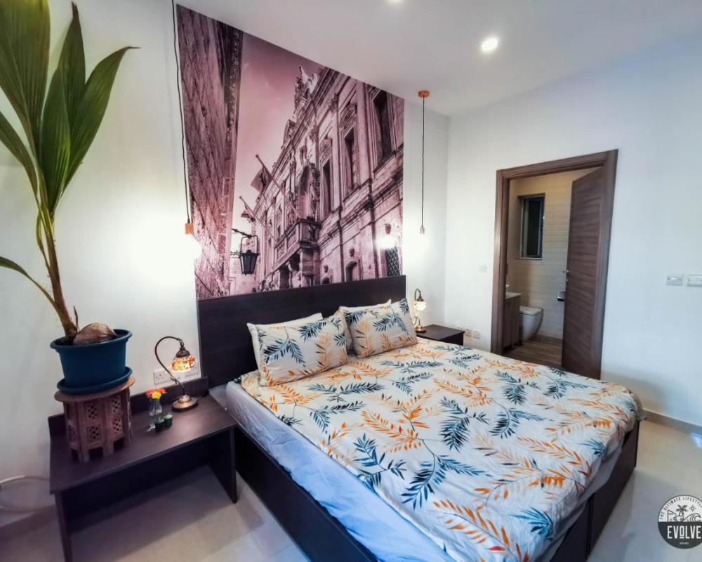 фото Evolve Coliving Guesthouse