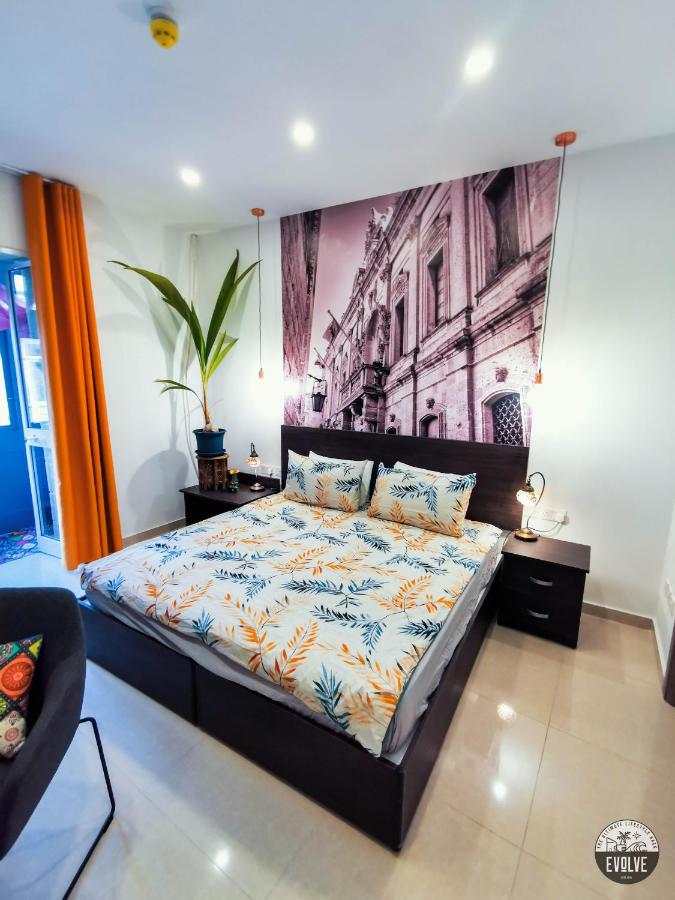 фото Evolve Coliving Guesthouse