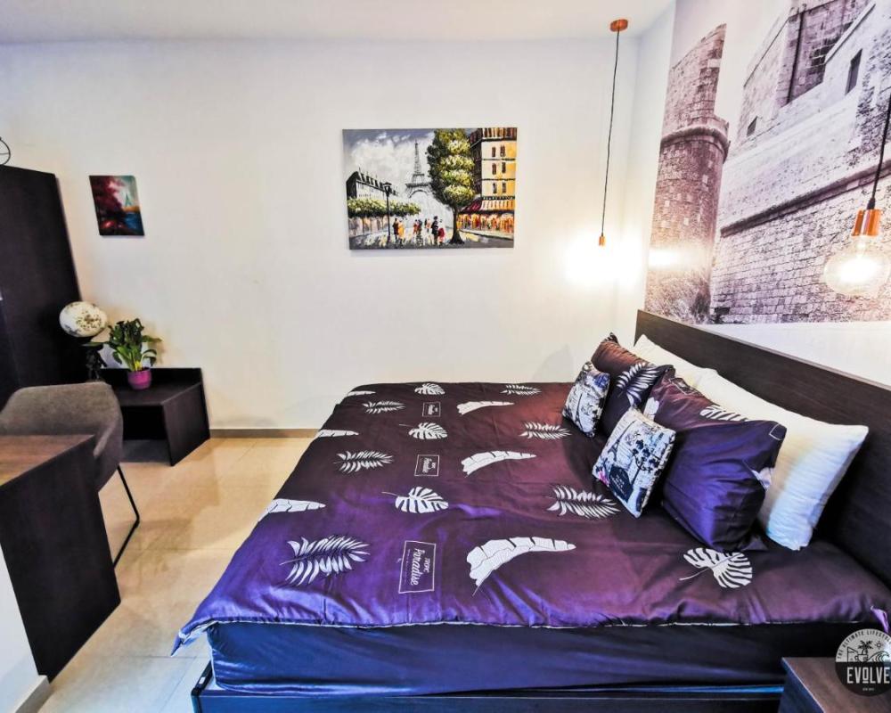 фото Evolve Coliving Guesthouse