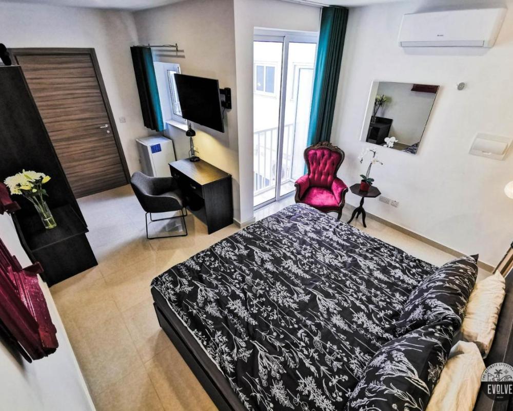 фото Evolve Coliving Guesthouse
