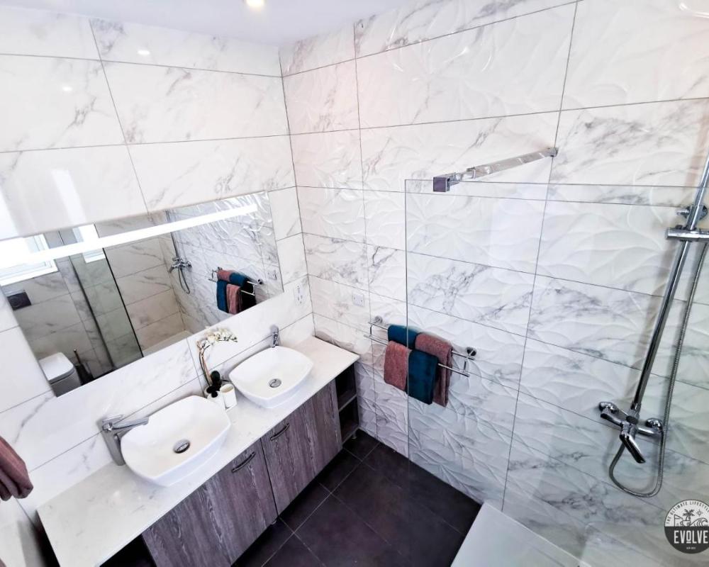 фото Evolve Coliving Guesthouse
