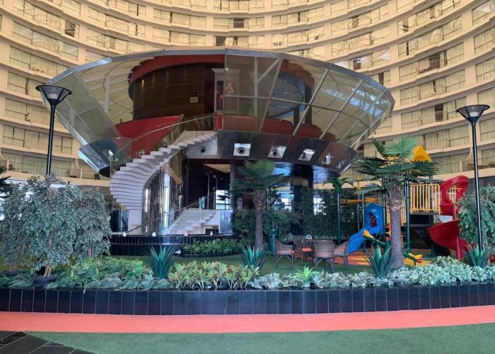 Luxurious Studio Homes Nr Surat Airport by Nirvana Hospitality
