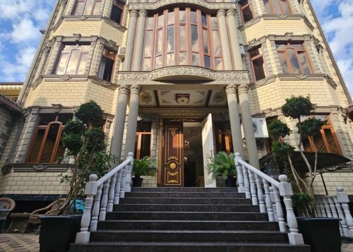 Hotel Sharq