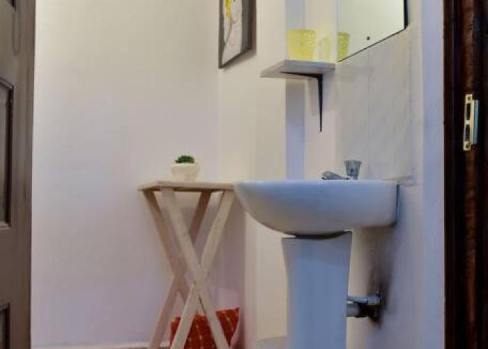 Rorot Spacious one bedroom in Kapsoya with free Wifi
