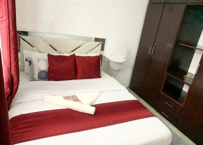 Rorot Spacious one bedroom in Kapsoya with free Wifi