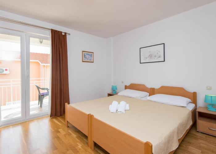 Apartments Darjan